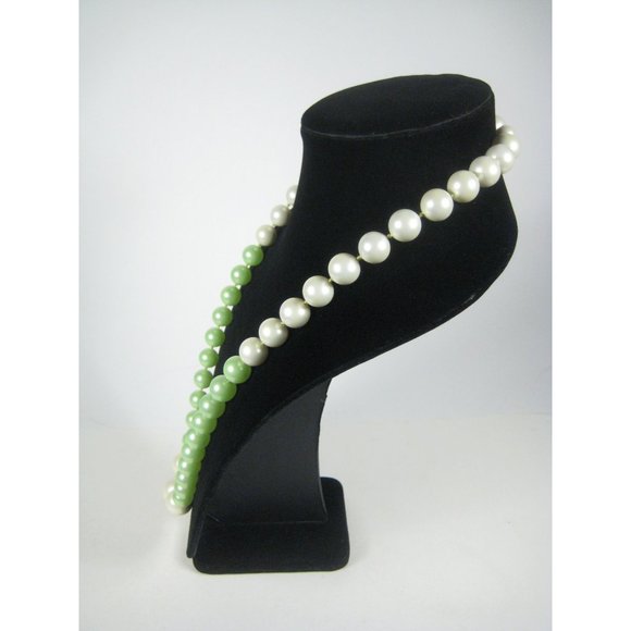 Imitation Pearl Beaded Necklace 32 inch Vintage 1960 1950 MOD MCM Strand - Picture 7 of 9